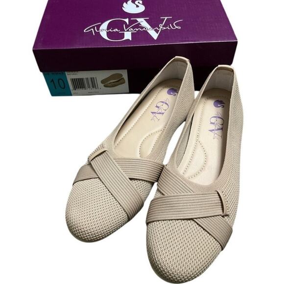 Gloria Vanderbilt Women's Shoes Tan Size 10 NIB - Picture 1 of 4